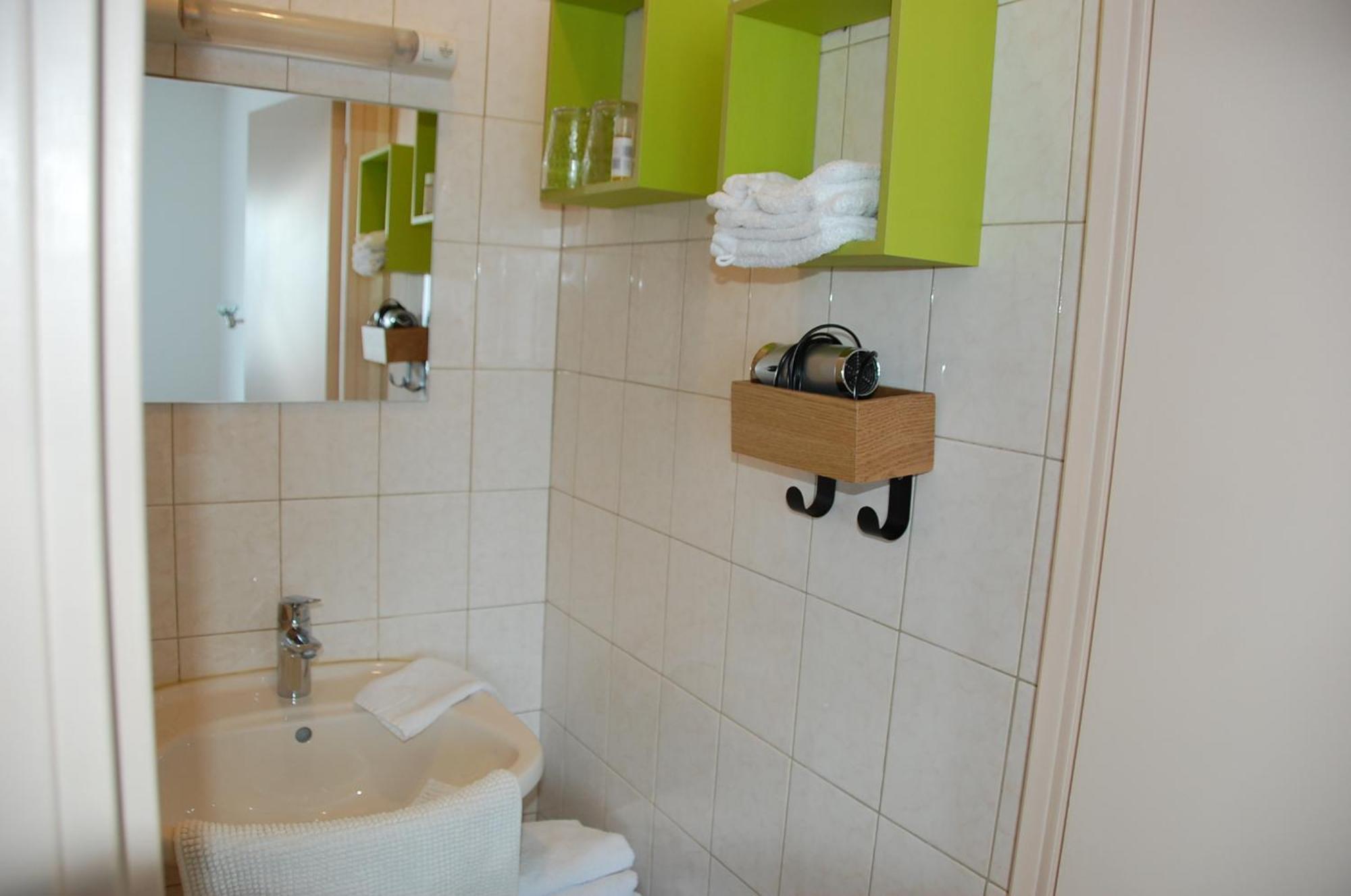 Le Pont De La Loire Bed & Breakfast